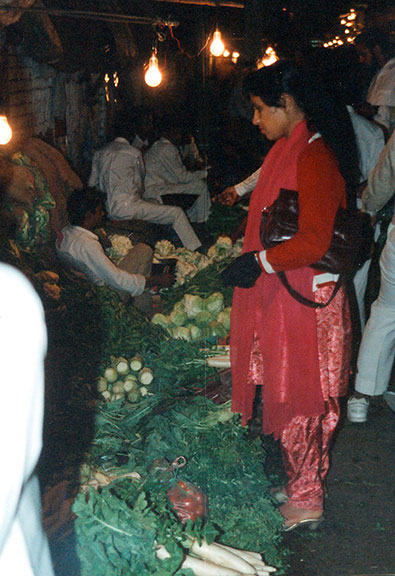 Night Vegge Market Delhi